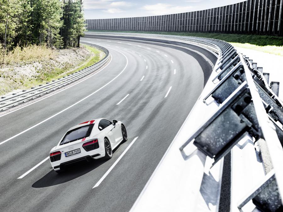  Audi R8 V10 RWS 2017 года  (WW) (фото 62 из 81)